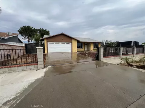 18390 Manila, Bloomington, CA 92316