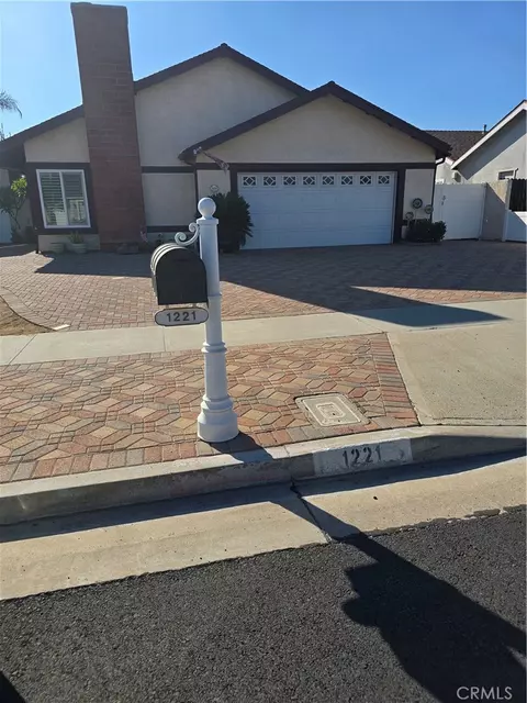 1221 N Foxton, Anaheim, CA 92807