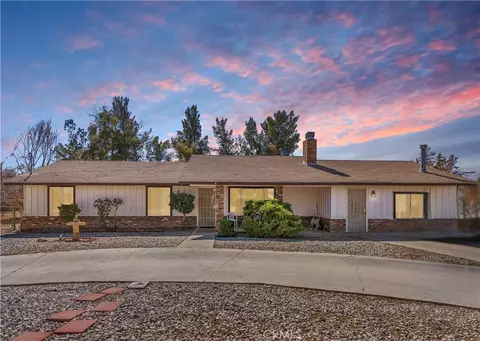 17837 Fresno St, Hesperia, CA 92345