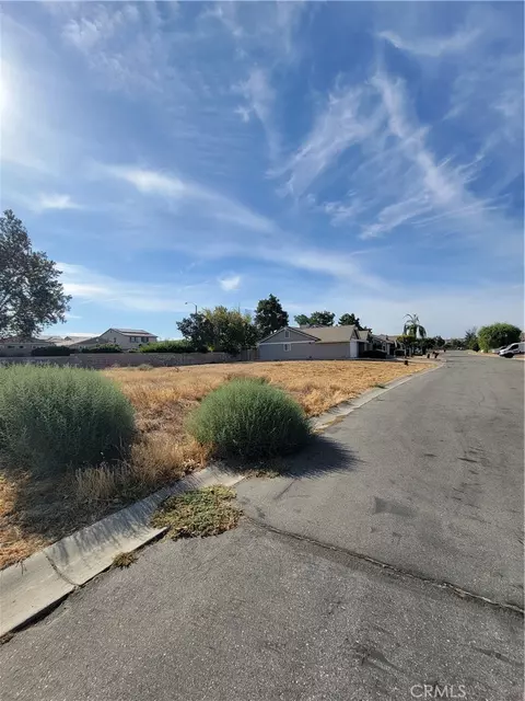 1387 Senator, San Jacinto, CA 92583
