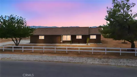 20631 Zuni Rd, Apple Valley, CA 92307