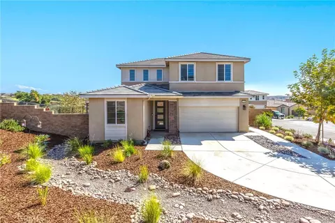 11592 Alana Ln, Beaumont, CA 92223