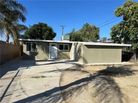 18670 9th St, Bloomington, CA 92316