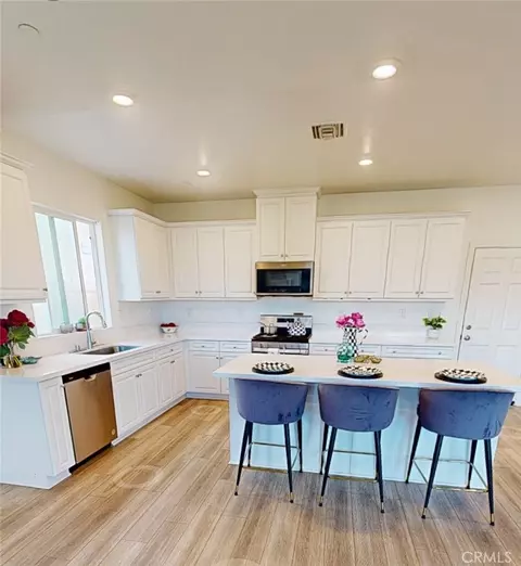 25857 Oak Spgs, Homeland, CA 92548