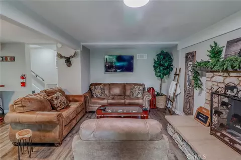 Living - 26669 State Highway 189, Twin Peaks, CA 92391 photo 3 of 6