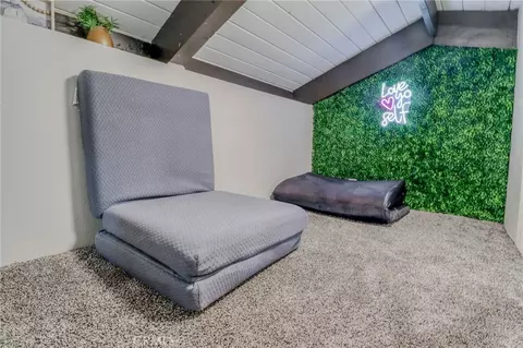 Bedroom - 26669 State Highway 189, Twin Peaks, CA 92391 photo 7 of 8