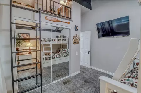 Bedroom - 26669 State Highway 189, Twin Peaks, CA 92391 photo 5 of 8