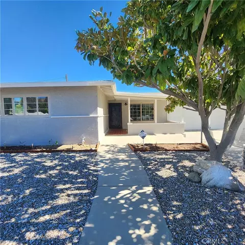 672 N 17th, Banning, CA 92220