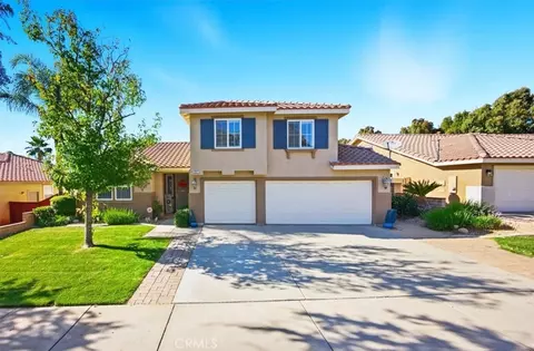 1371 Sunburst Dr, Beaumont, CA 92223