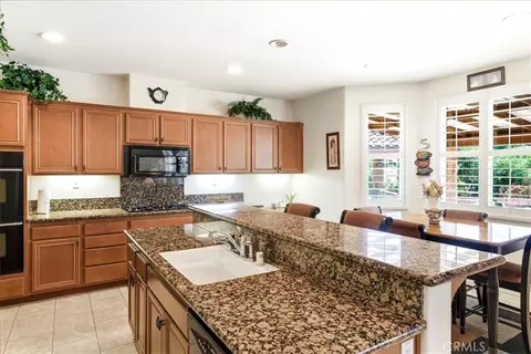 Kitchen - 17715 Timberview, Riverside, CA 92504 photo 7 of 7