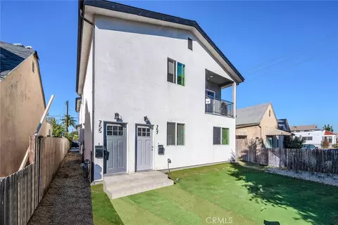 755 E 84th, Los Angeles, CA 90001