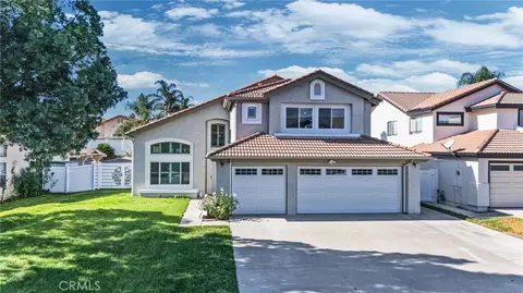 8377 Yarrow Ln, Riverside, CA 92508