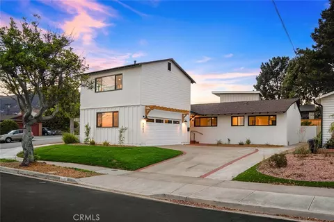 8402 Boulder Pl, San Diego, CA 92119