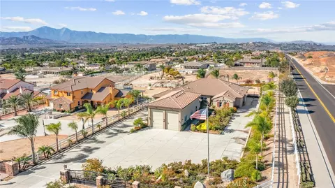 17509 Fairbreeze Ct, Riverside, CA 92504