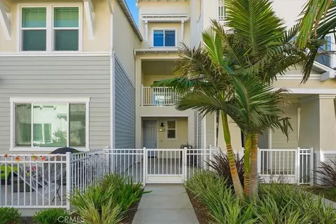 2392 Haley Point Dr #103, Ventura, CA 93003