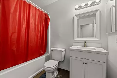 Bath - 9164 Quincy Ave, Hesperia, CA 92345 photo 1 of 2