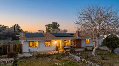 9164 Quincy Ave, Hesperia, CA 92345