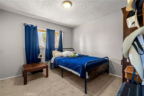 Bedroom - 9164 Quincy Ave, Hesperia, CA 92345 photo 4 of 8