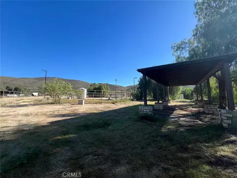 Exterior - 37220 Quarter Valley Rd, Temecula, CA 92592 photo 19 of 20