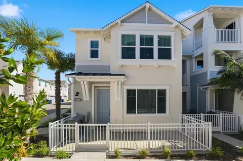 2364 Haley Point Dr #101, Ventura, CA 93003