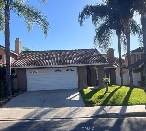 3370 Hollowood Ct, Riverside, CA 92503