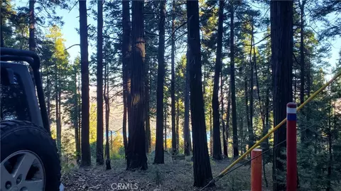 26 Peak Cir, Crestline, CA 92322 photo 15