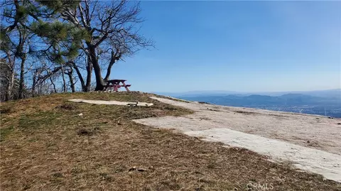 26 Peak Cir, Crestline, CA 92322 photo 38