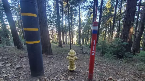 26 Peak Cir, Crestline, CA 92322 photo 9