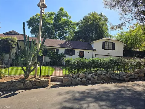 Exterior - 4600 9th, Riverside, CA 92501 photo 2 of 13