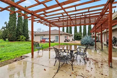 Exterior - 23457 Currier Dr, Tracy, CA 95304 photo 6 of 9