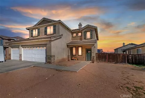 8965 Grindella Ct, Hesperia, CA 92344