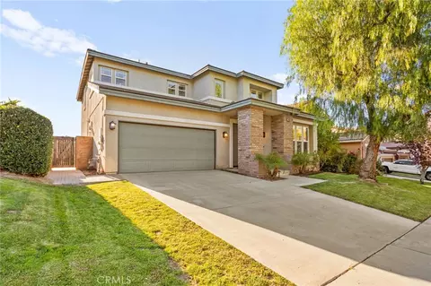 11952 E Lk, Yucaipa, CA 92399