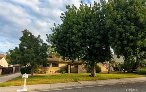 2983 Cheyenne Rd, Riverside, CA 92506
