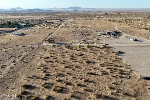 0 186th St E, Palmdale, CA 93591 photo 4
