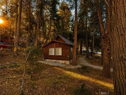Exterior - 65807 N Boa Dr, Crestline, CA 92325 photo 2 of 6