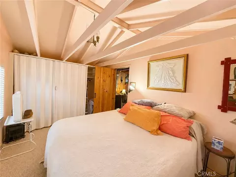 Bedroom - 65807 N Boa Dr, Crestline, CA 92325 photo 4 of 5