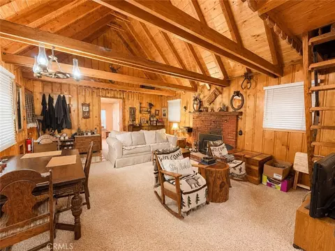 Living - 65807 N Boa Dr, Crestline, CA 92325 photo 3 of 3