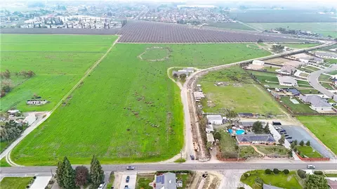 6676 Gertrude Ave, Winton, CA 95388