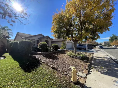 25065 Clover Creek Ln, Menifee, CA 92584