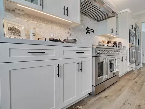 Kitchen - 35876 Wildwood Crest Dr, Yucaipa, CA 92399 photo 2 of 4