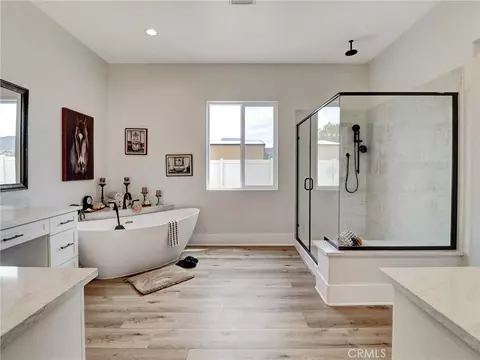Bath - 35876 Wildwood Crest Dr, Yucaipa, CA 92399 photo 1 of 2