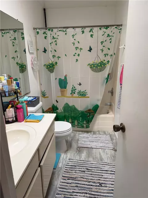 Bath - 5345 Peck Rd #B, El Monte, CA 91732 photo 1 of 2