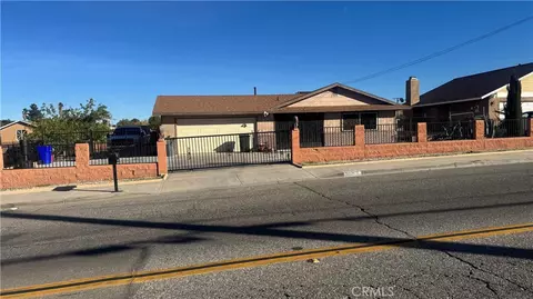 14327 Rodeo Dr, Victorville, CA 92395