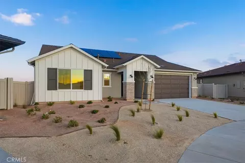 5564 Gem Ct, Lancaster, CA 93536