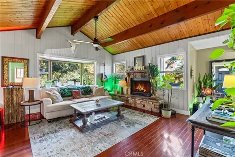 Living - 337 Wylerhorn, Crestline, CA 92325 photo 1 of 3
