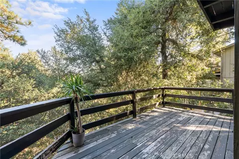 Exterior - 337 Wylerhorn, Crestline, CA 92325 photo 7 of 11