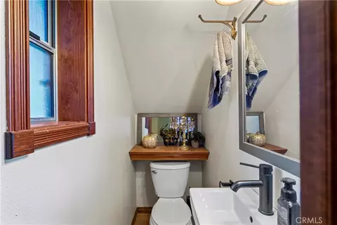Bath - 337 Wylerhorn, Crestline, CA 92325 photo 4 of 4