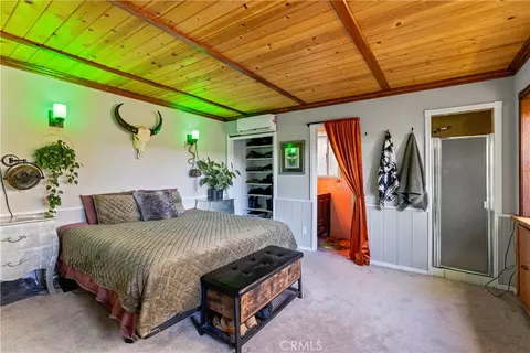 Bedroom - 337 Wylerhorn, Crestline, CA 92325 photo 4 of 5