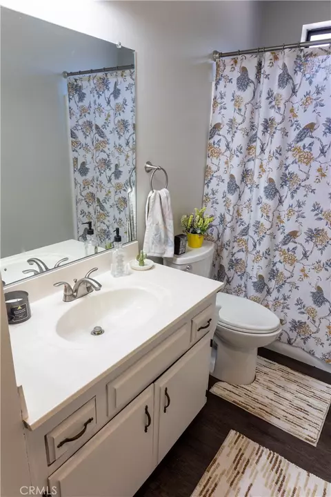 Bath - 15078 Cactus, Hesperia, CA 92345 photo 8 of 10