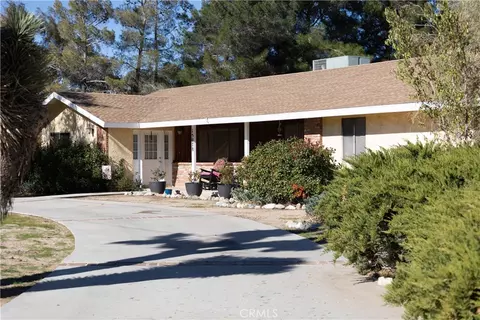 Exterior - 15078 Cactus, Hesperia, CA 92345 photo 2 of 15